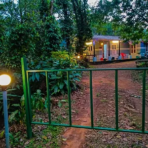 tharayil-farm-stay.kerala-hotels.net/